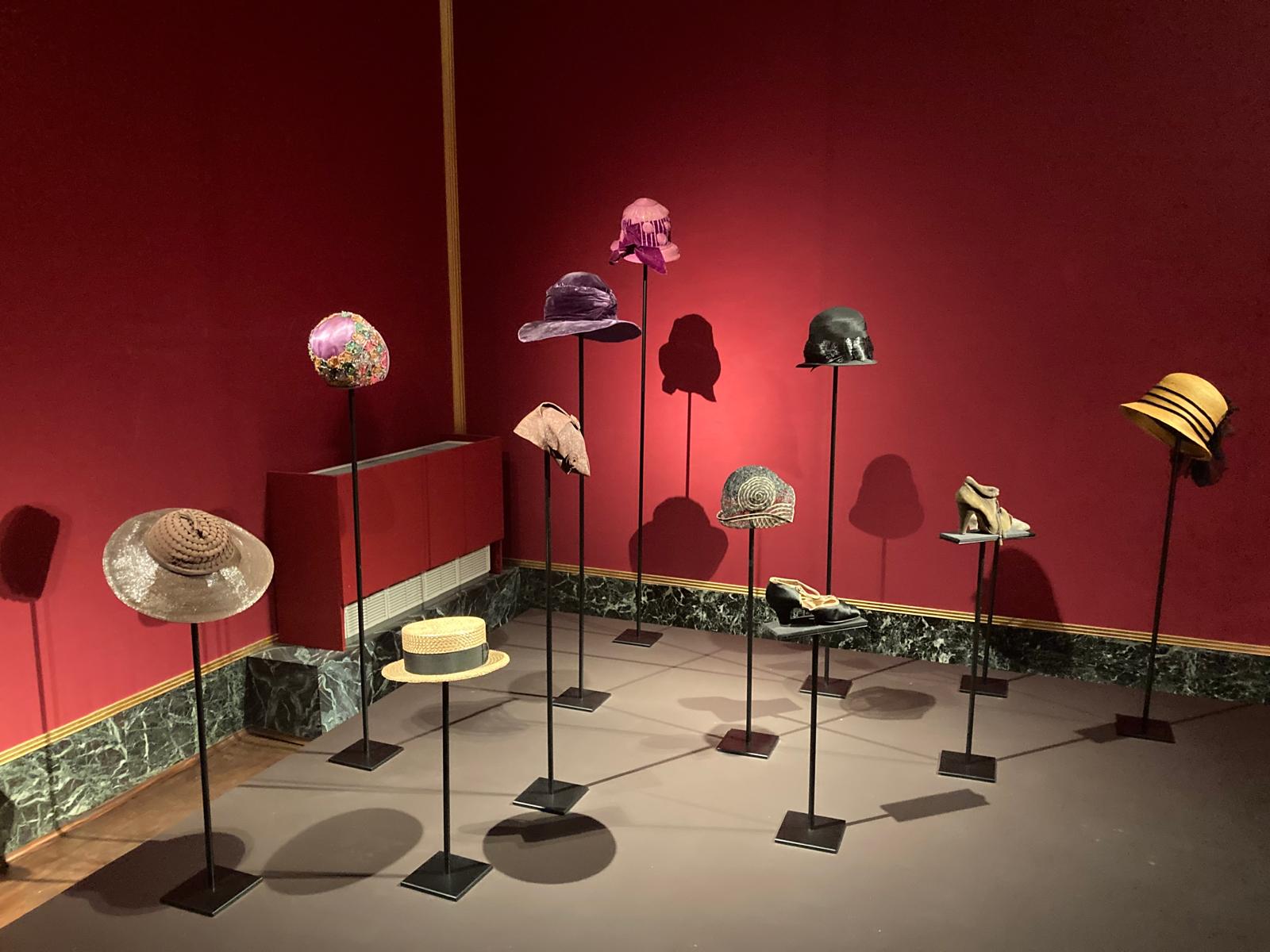 Un Affascinante Viaggio nella Storia della Moda Fiorentina