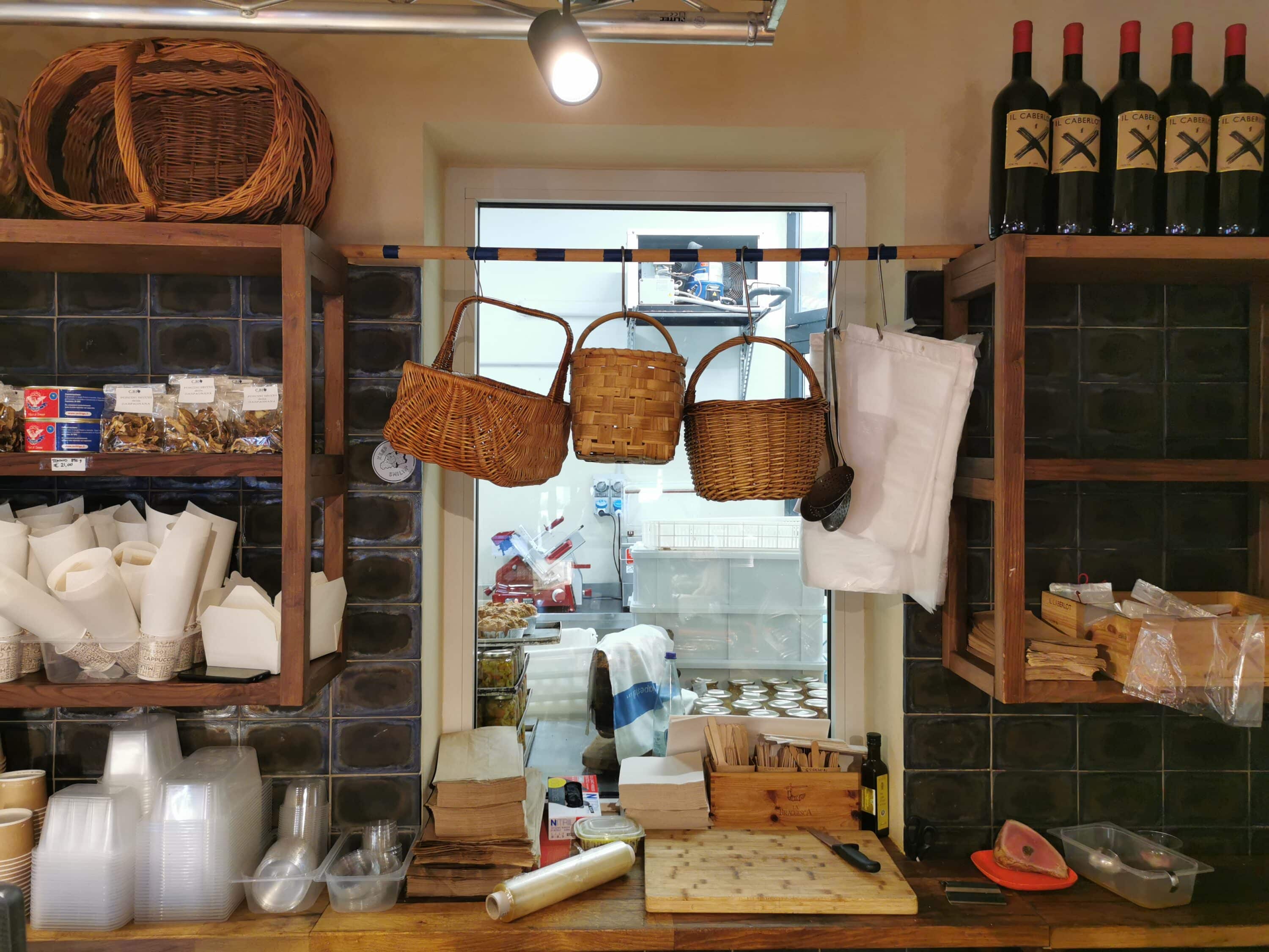 18 - food tour - urban picnic