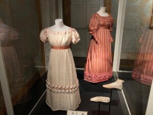 4 - napoleonic period dress