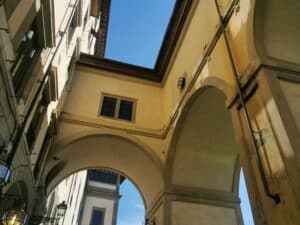 Vasari Corridor links to Uffizi - Guided Tour