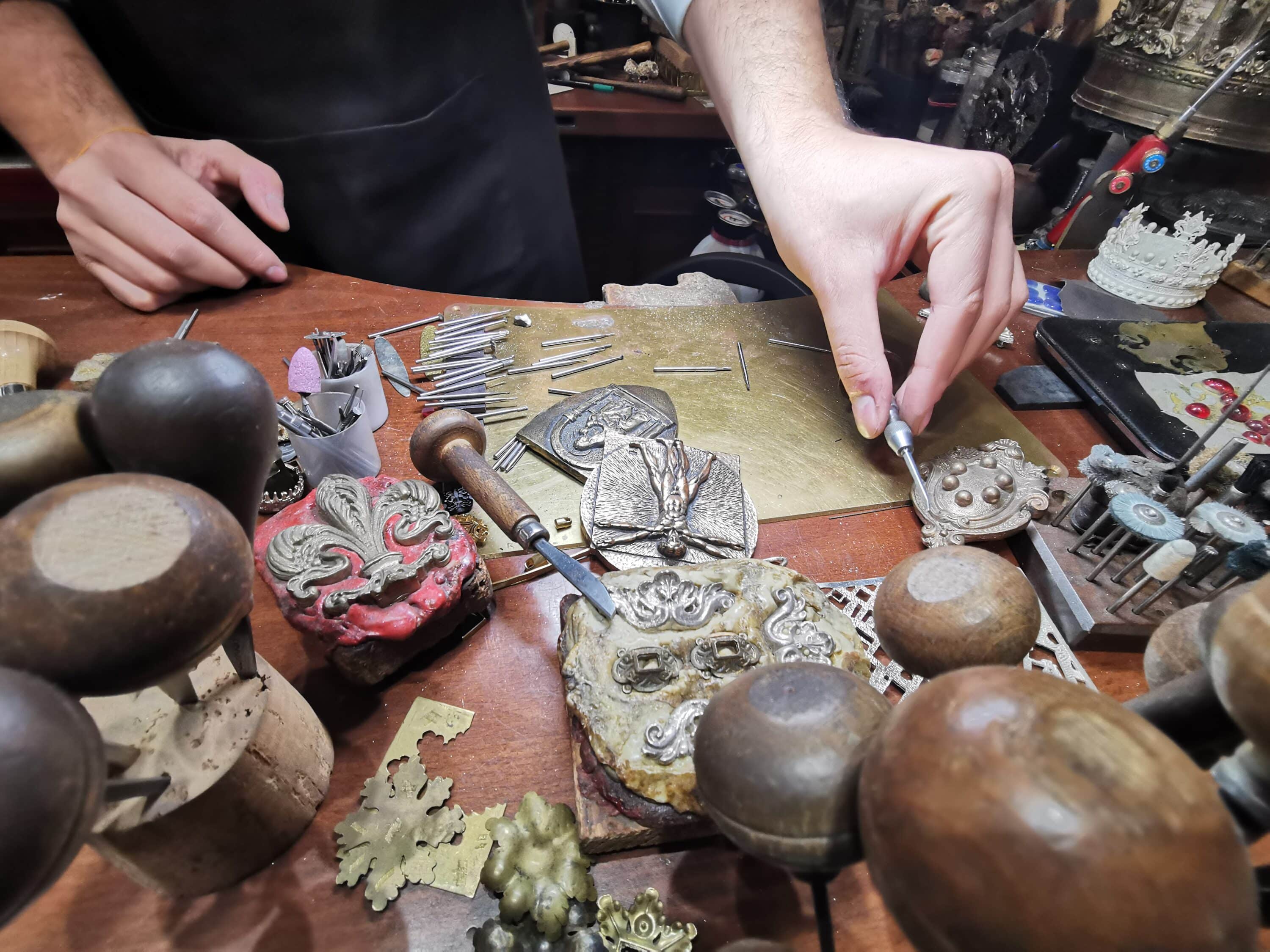 florence-oltrarno-artisans-1