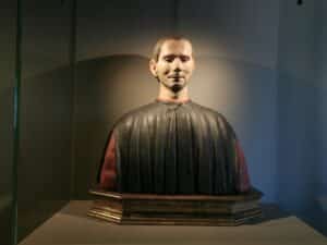 Machiavelli wooden bust - Machiavelli's Tour