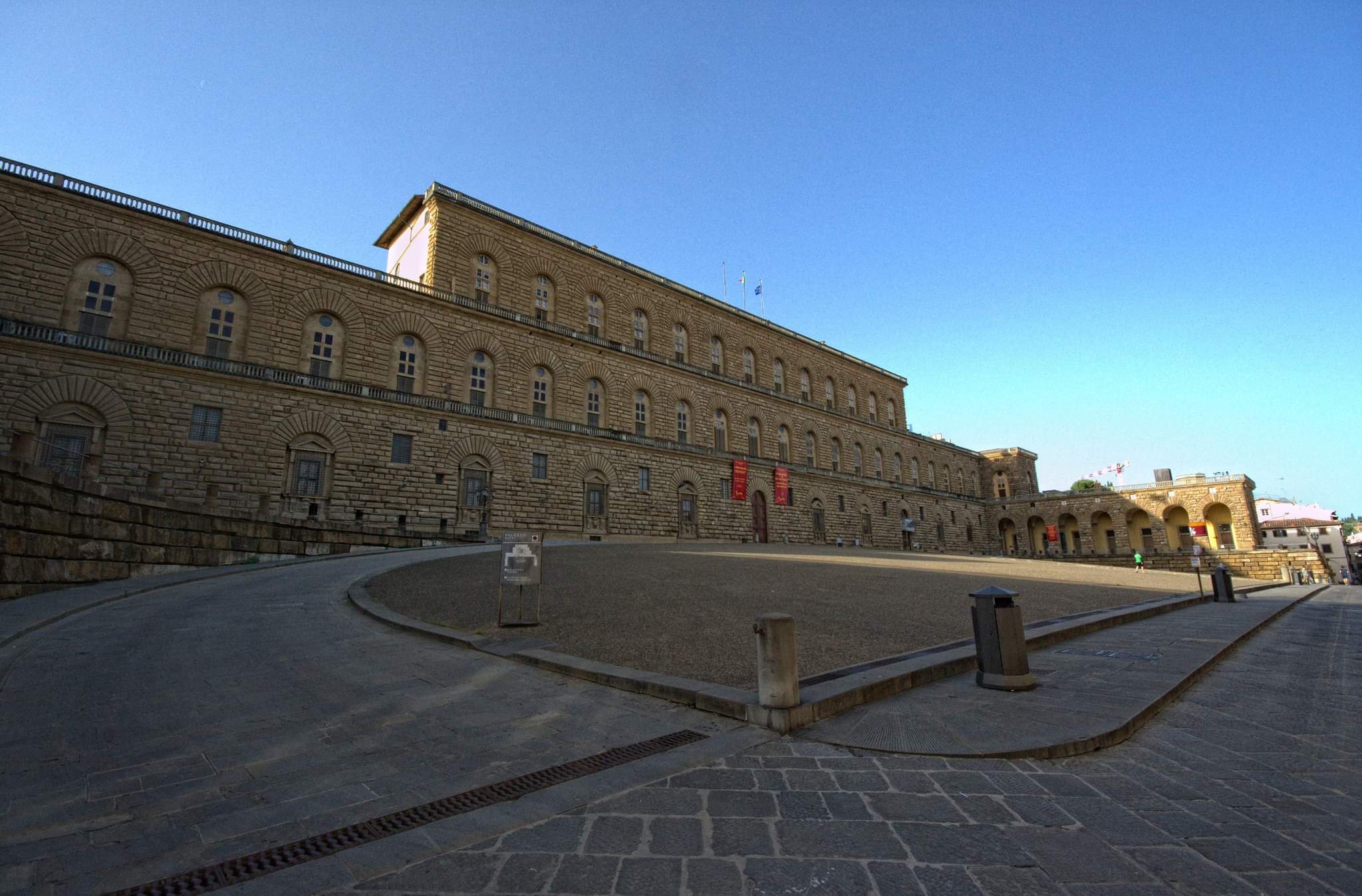 received_1416107845490126