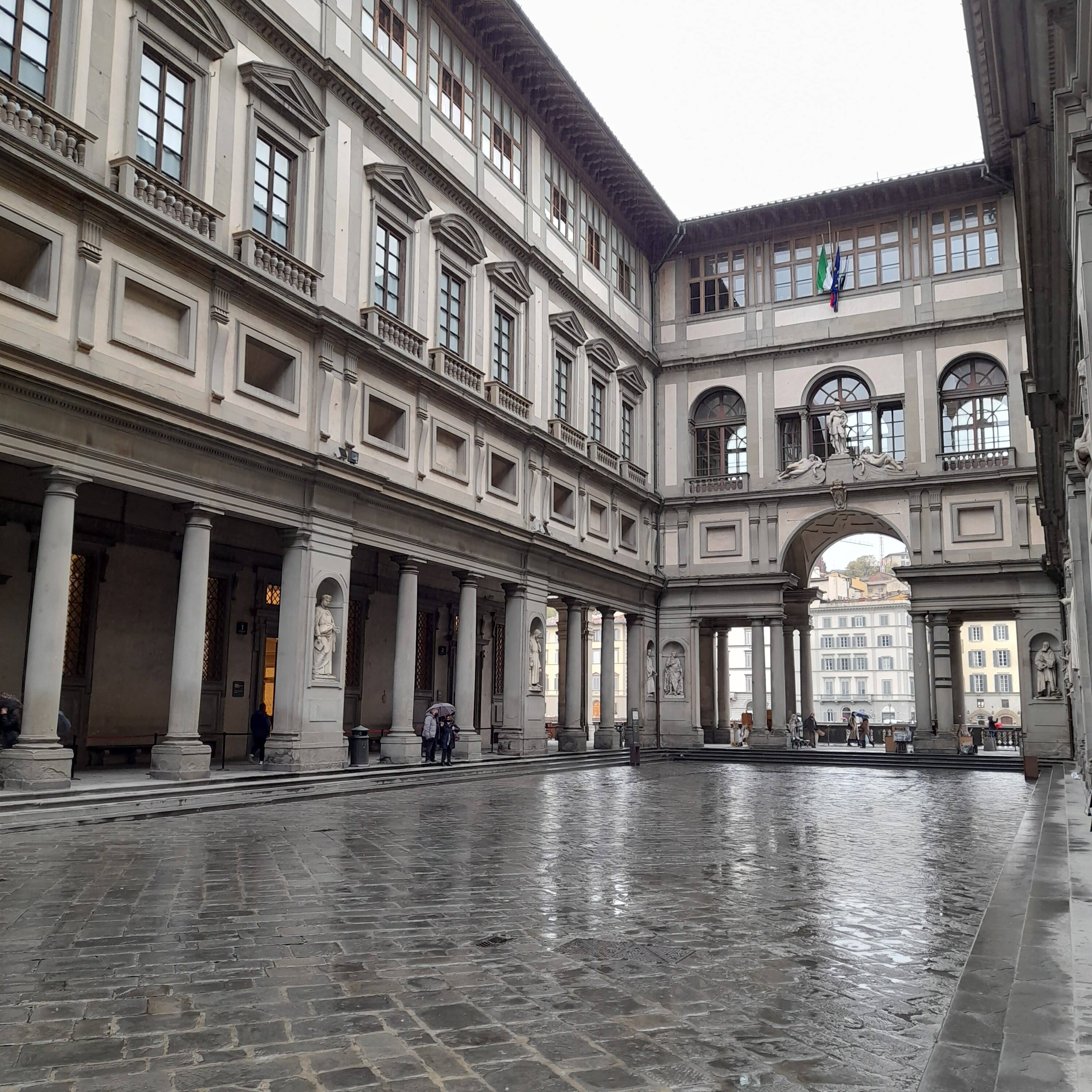 uffizi - esterno
